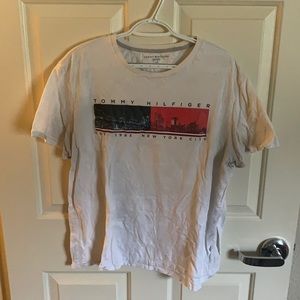 Tommy Hilfiger shirt! Cool design!